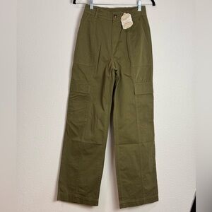 NWT GREEN ALTAR'D STATE HIGH WAISTED CARGO PANTS SMALL #111